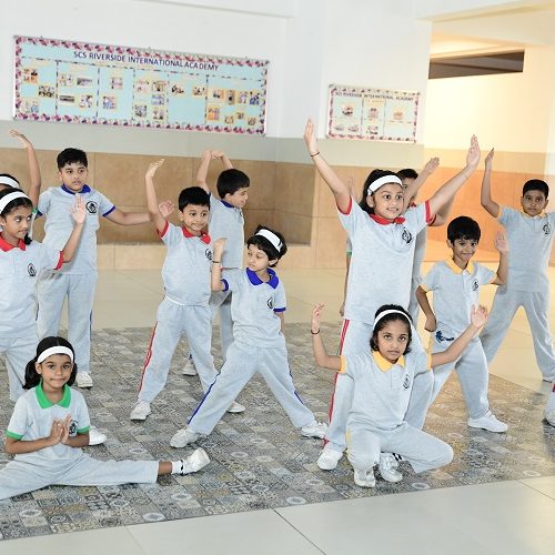 Dance (1)
